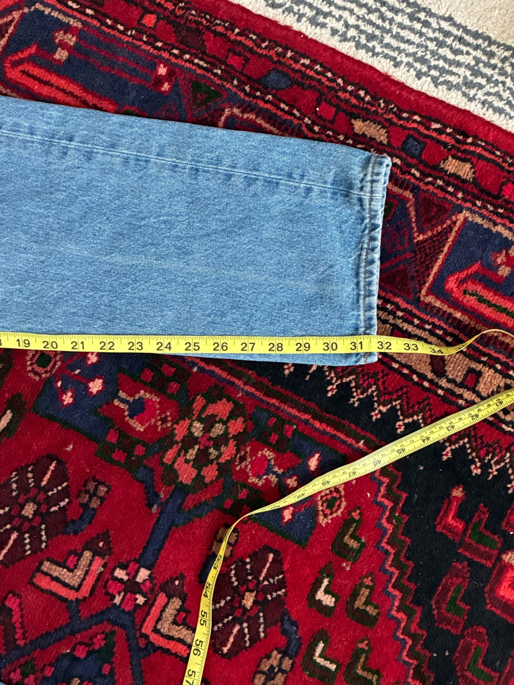 Levi’s 501 90’s Jeans - Picture 9 of 12